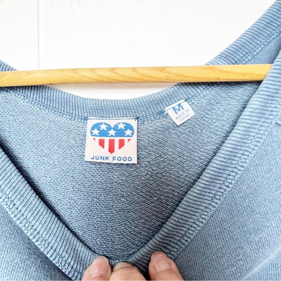 Junk Food Free Spirit Retro Muscle Sweatshirt Women’s Size Medium - Picture 2 of 9